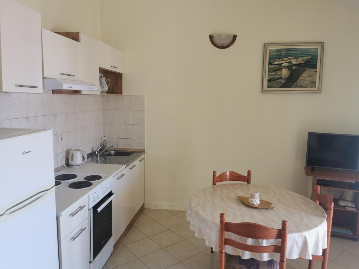 Apartments Dani 볼 외부 사진